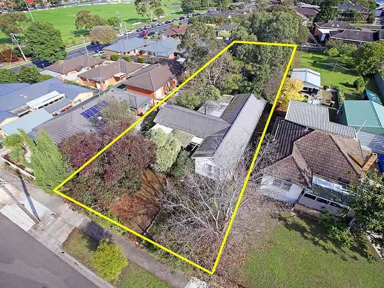 2 Harrison Court, Highton VIC 3216