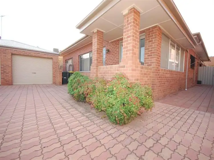281 Wakaden Street, Griffith NSW 2680