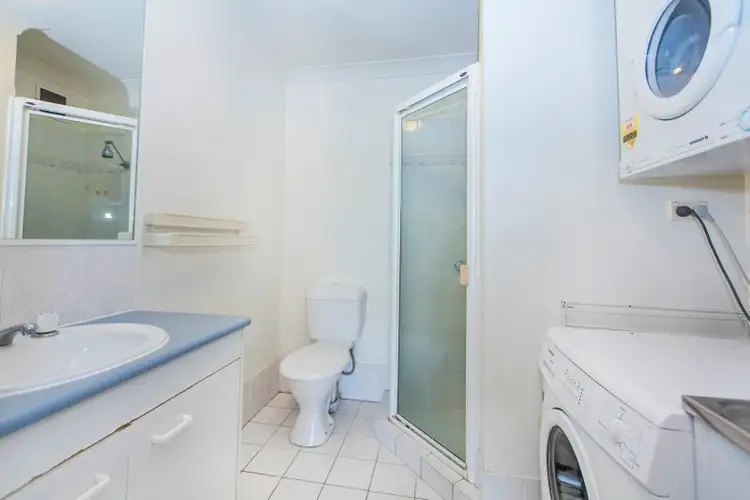 Sixth view of Homely unit listing, 3-5 Barranbali Street, Chevron Island QLD 4217