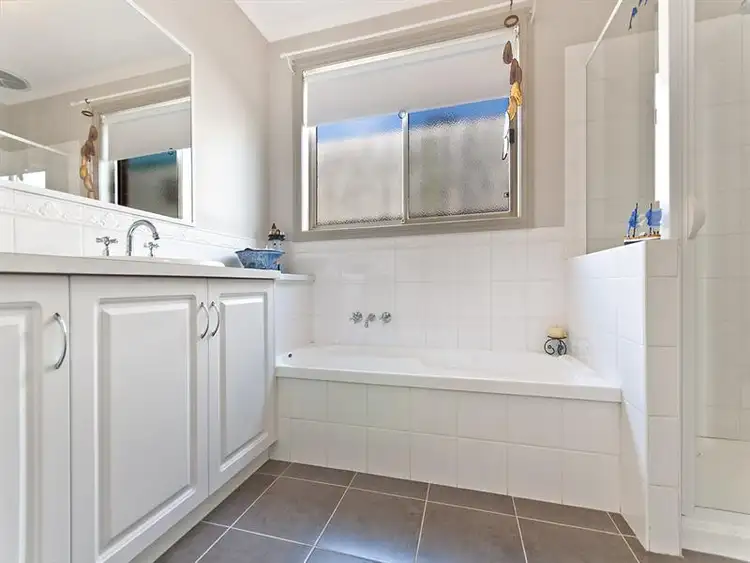 Seventh view of Homely house listing, 2/35 Kielli Drive, Warrnambool VIC 3280