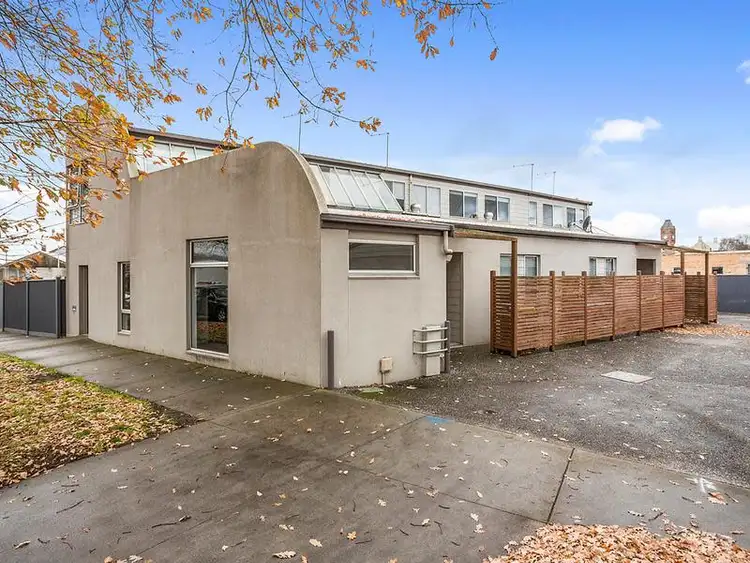 1/5 Brooke Street, Camperdown VIC 3260