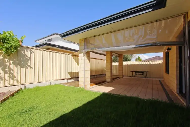 39a Fitzroy Street, Queens Park WA 6107