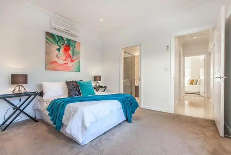 Fifth view of Homely unit listing, 2/152 St Vigeons Road, Reservoir VIC 3073