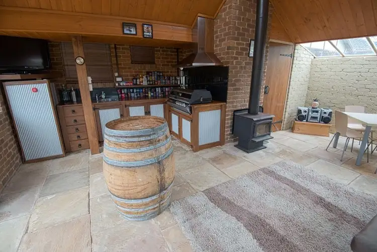 Second view of Homely house listing, 6 Goldsmiths Road, Eaglehawk VIC 3556