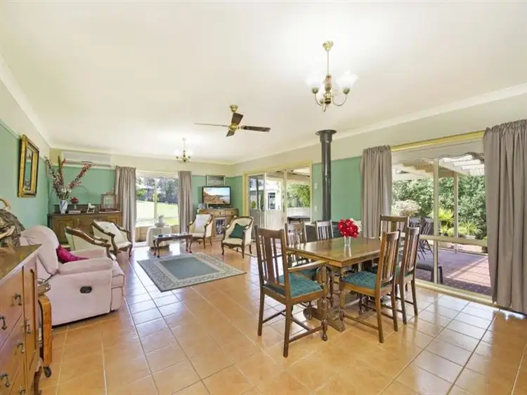 Fifth view of Homely house listing, 10 Perdrisat Road, Meredith VIC 3331
