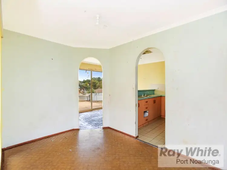 Fifth view of Homely house listing, 5 Lorne Crescent, Huntfield Heights SA 5163