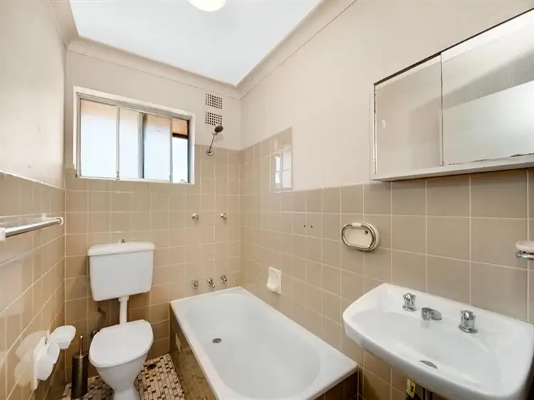 Fifth view of Homely apartment listing, 12/3 Western Crescent, Gladesville NSW 2111
