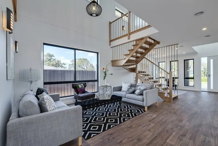 Sixth view of Homely house listing, 10 Tangelo Grove, Mernda VIC 3754