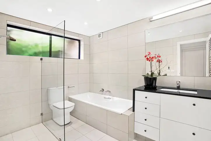 Fifth view of Homely apartment listing, 1/18 Parriwi Road, Mosman NSW 2088