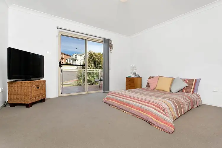 Third view of Homely other listing, 1/4 Merimbula Close, Flinders NSW 2529