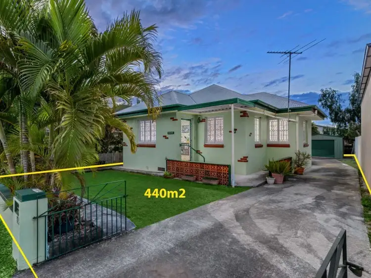 6 Thirteenth Avenue, Kedron QLD 4031