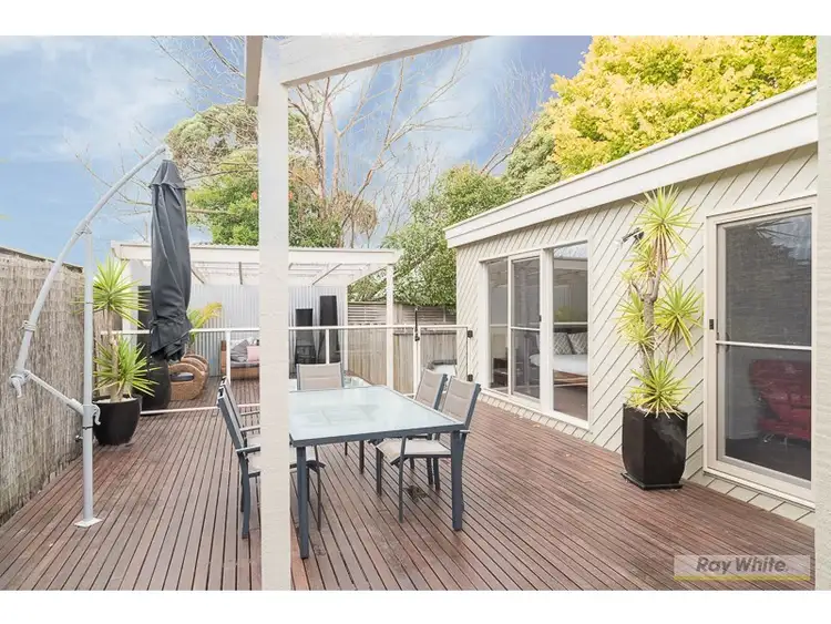 Seventh view of Homely house listing, 1 Iona Court, Cowes VIC 3922