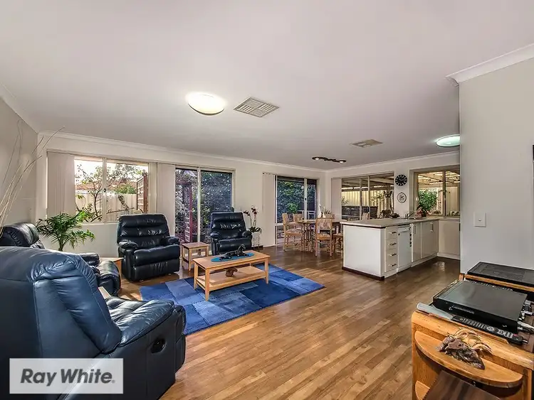 15b Henrietta Street, Bayswater WA 6053