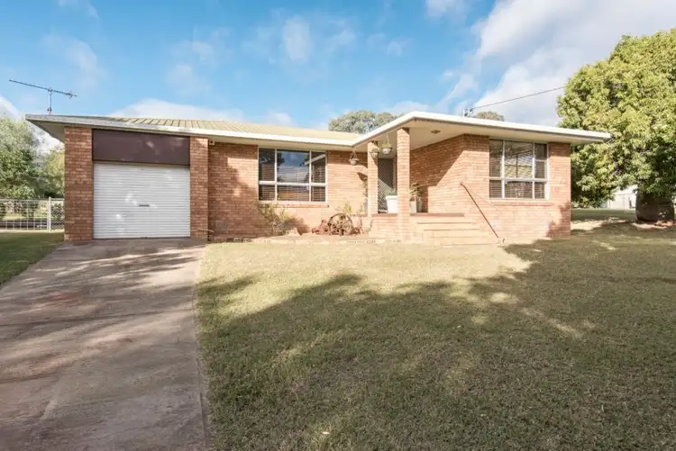 26 Petersens Road, Kingsthorpe QLD 4400