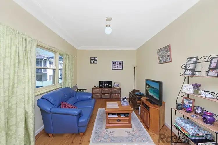 Sixth view of Homely house listing, 1/142 Buff Point Avenue, Buff Point NSW 2262