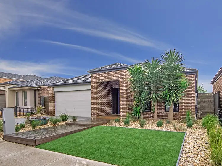 Second view of Homely house listing, 15 Tahlee Road, Tarneit VIC 3029