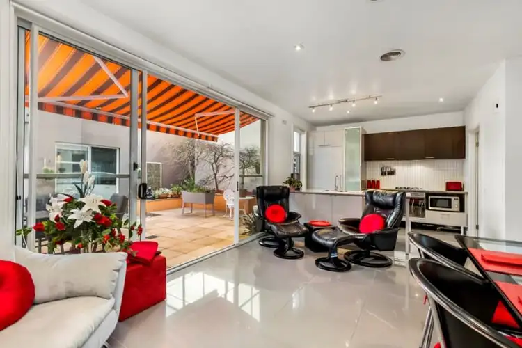 Second view of Homely townhouse listing, 5 Kinkora Court, Mulgrave VIC 3170
