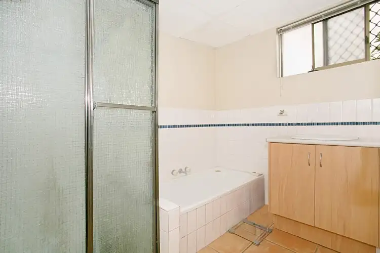 Fifth view of Homely unit listing, 2 'Cascade Lodge' 16 Rosewood Avenue, Broadbeach QLD 4218