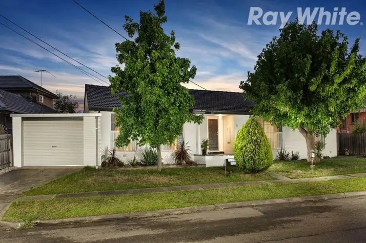 17 Cambridge Way, Bundoora VIC 3083