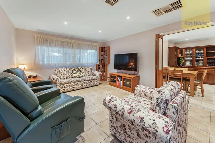 Fifth view of Homely house listing, 11 Sedgefield Place, Craigieburn VIC 3064
