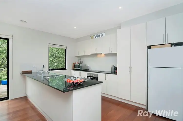 2/5 Berry Road, Bayswater North VIC 3153