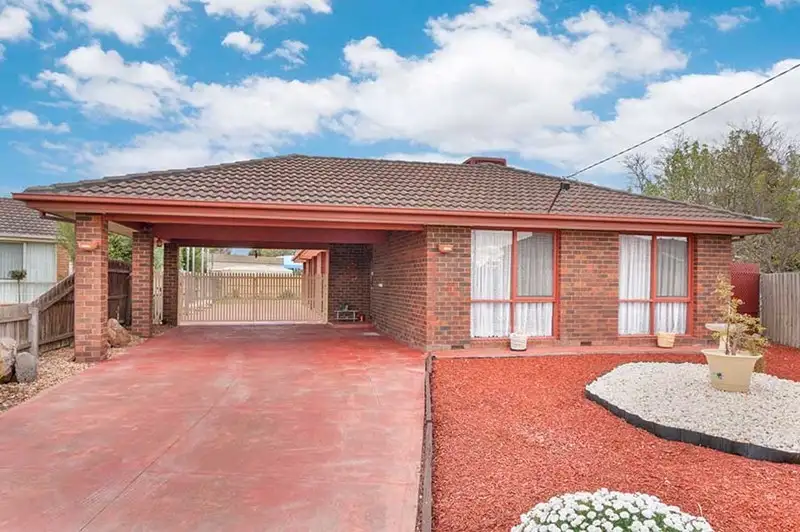 Main view of Homely house listing, 16 Crawley Court, Craigieburn VIC 3064