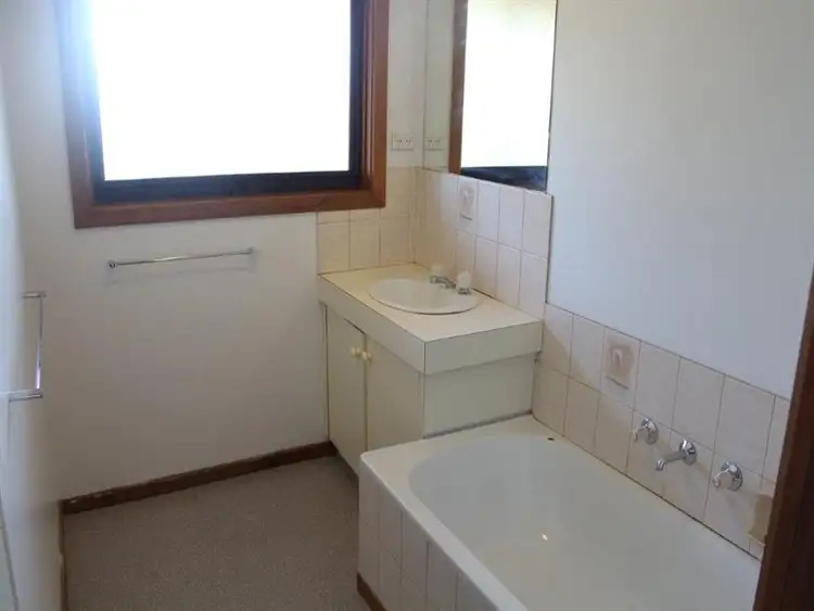 Fifth view of Homely house listing, 27 Anthony Grove, Woori Yallock VIC 3139