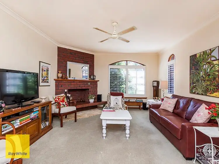 Fourth view of Homely house listing, 8 Silver Road, Lesmurdie WA 6076