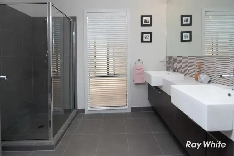 Third view of Homely house listing, 5 Statham View, Cranbourne West VIC 3977