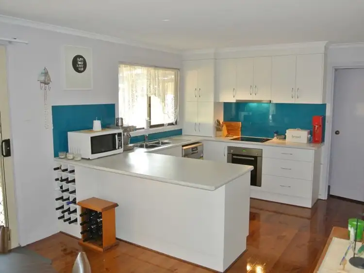 Second view of Homely house listing, 13 Young Street, Kingston Se SA 5275