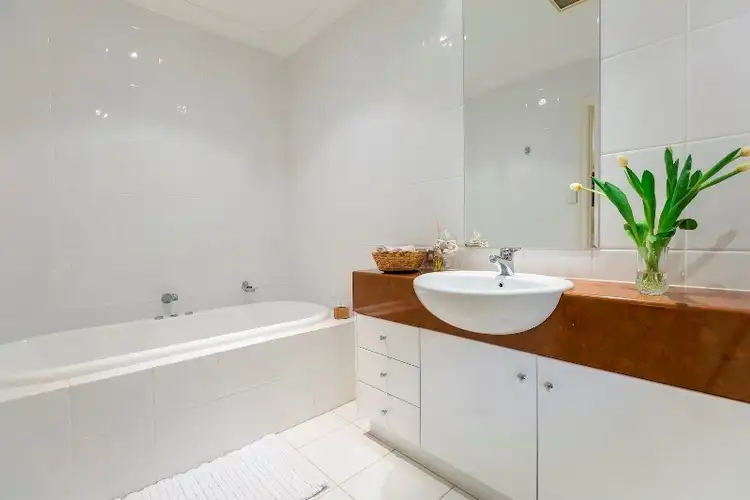 Seventh view of Homely house listing, 2021 Gracemere Gardens Circuit, Hope Island QLD 4212