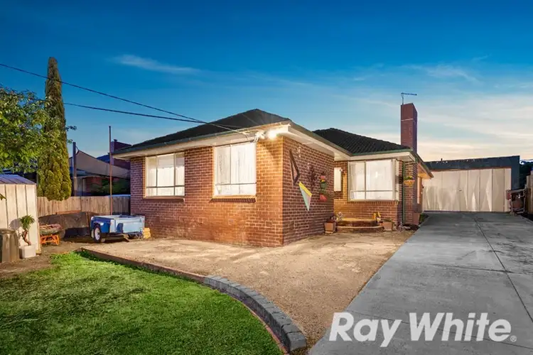 13 Roselyn Crescent, Boronia VIC 3155