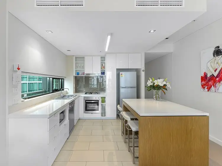 Fifth view of Homely unit listing, 1101/107-109 Astor Terrace, Spring Hill QLD 4000