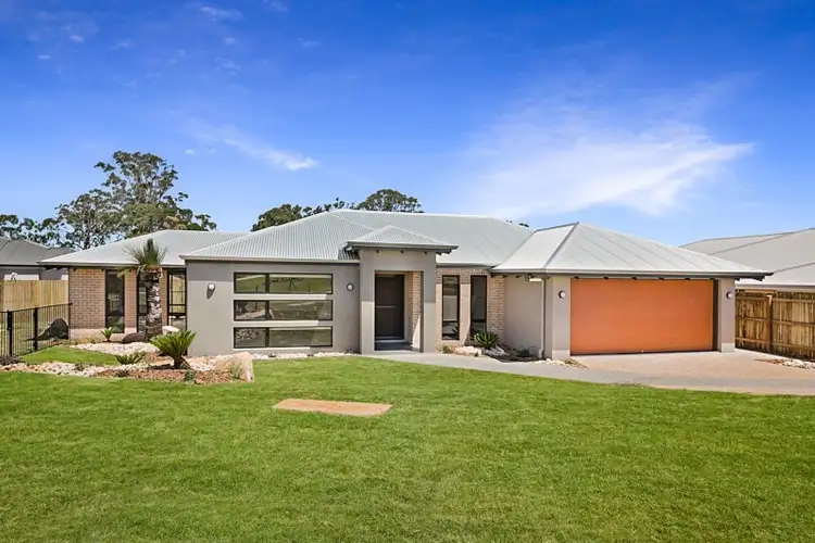 8 Mockridge Street, Kearneys Spring QLD 4350