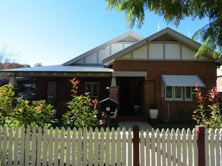 Main view of Homely house listing, 5 Bollinger Street, Parkes NSW 2870
