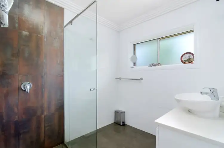 Seventh view of Homely house listing, 2 Parnoo Avenue, Burleigh Heads QLD 4220