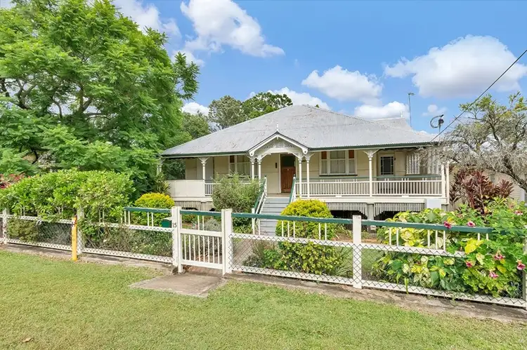 15 Frederick Street, Newtown QLD 4305