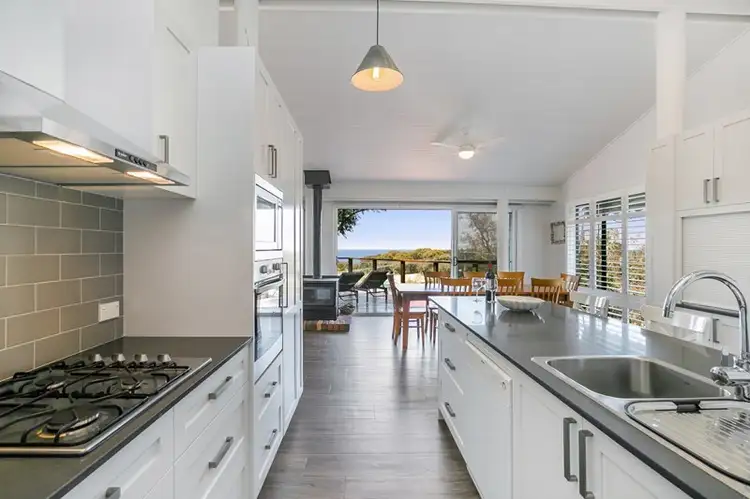1 Linda Street, Killcare NSW 2257