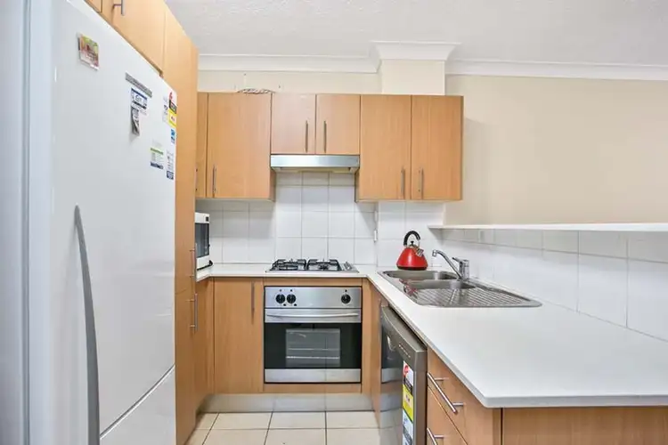 Fourth view of Homely unit listing, 1/74-76 Old Pittwater Road, Brookvale NSW 2100