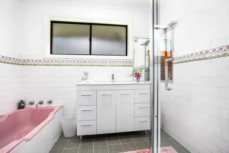 Fifth view of Homely house listing, 18 McAndrew Crescent, Mangerton NSW 2500