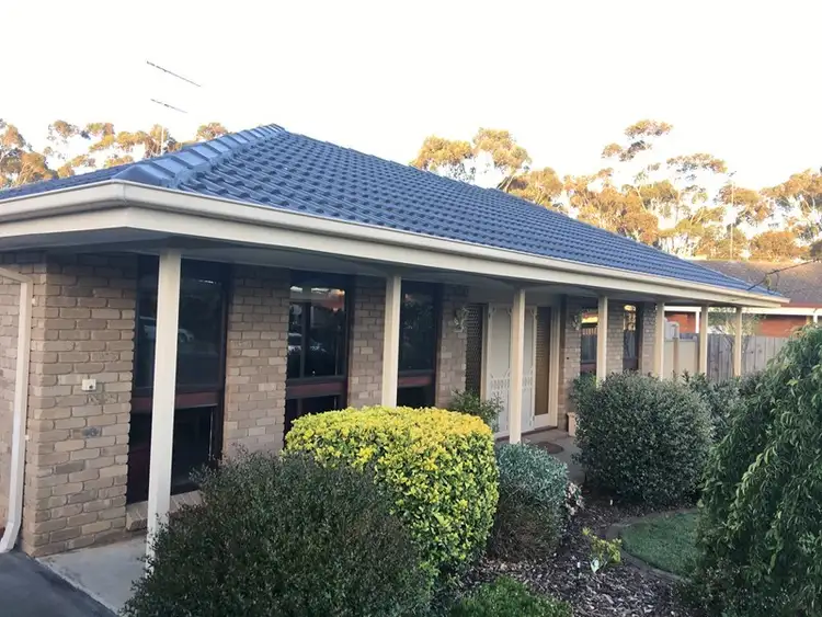 Second view of Homely house listing, 3 Lisa Court, Lara VIC 3212