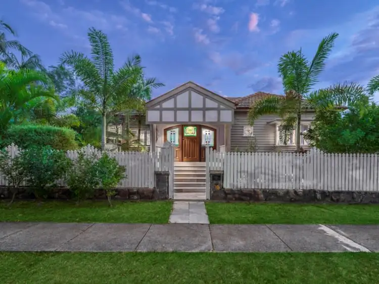 32 Glenlyon Drive, Ashgrove QLD 4060
