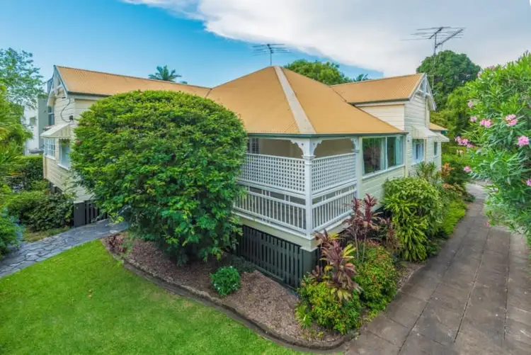 Second view of Homely house listing, 33 Sutherland Avenue, Ascot QLD 4007