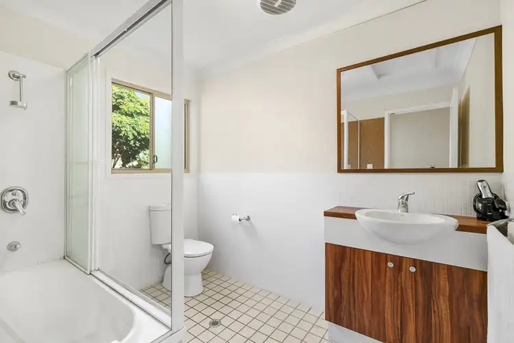 Fourth view of Homely villa listing, 1/19 Mason Street, Southport QLD 4215