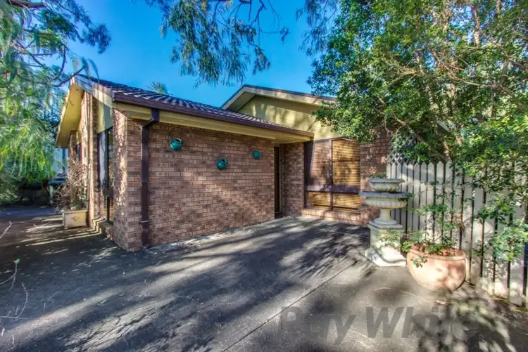 Main view of Homely house listing, 5 Parakeet Close, Tingira Heights NSW 2290