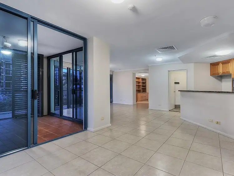 Third view of Homely unit listing, 14/8 Goodwin Street, Kangaroo Point QLD 4169