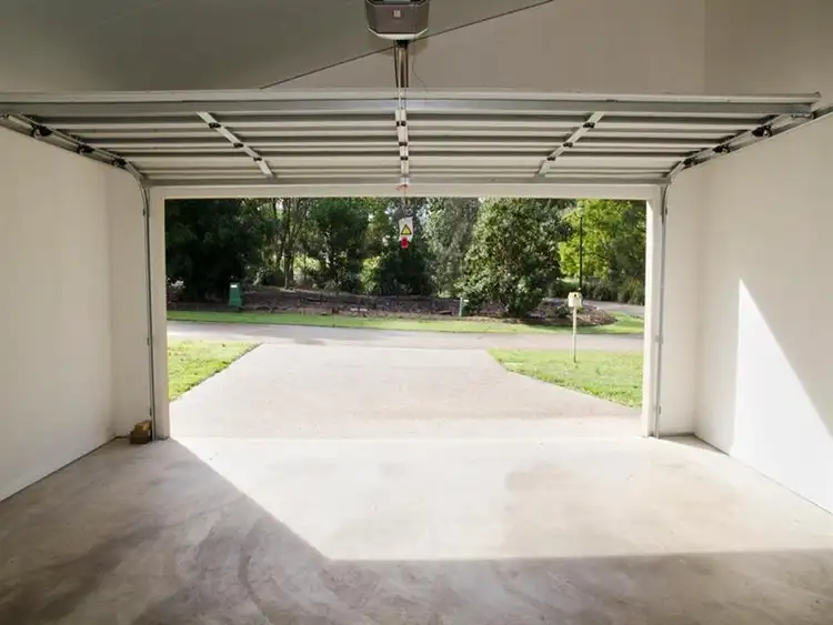 Fifth view of Homely house listing, 8/13 First Avenue, Somerset Dam QLD 4312