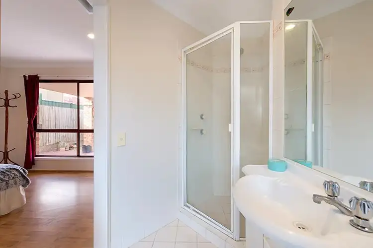 Seventh view of Homely unit listing, 8/30 Lindeman Place, Eight Mile Plains QLD 4113