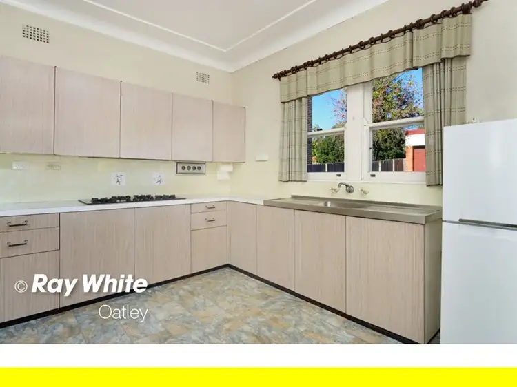 Fifth view of Homely house listing, 33 Oatley Park Avenue, Oatley NSW 2223