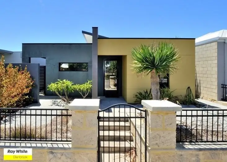 18 Dunrobin Drive, Ellenbrook WA 6069